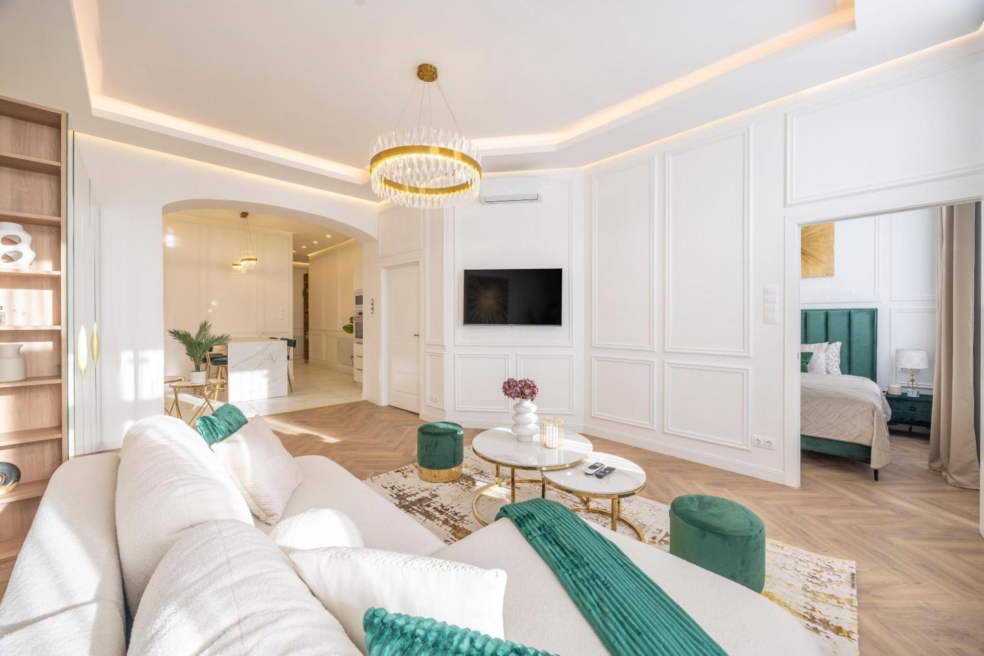 Apartment Luxurious Charming E47 Center By Prestige Homes Budapest
